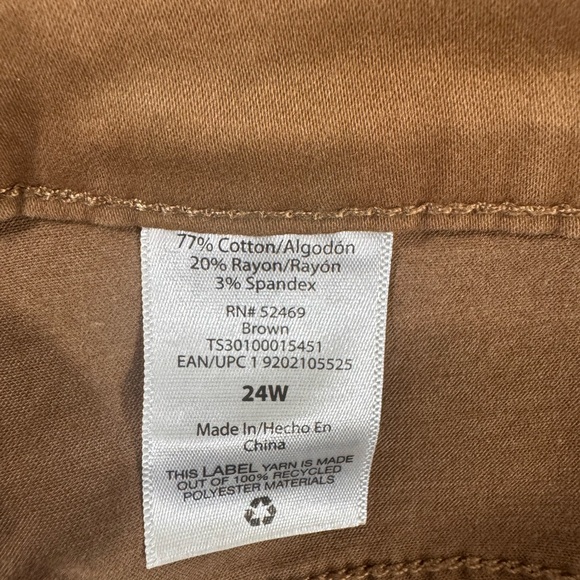Terra & Sky Women's Brown Cargo Jeans - Picture 7 of 7